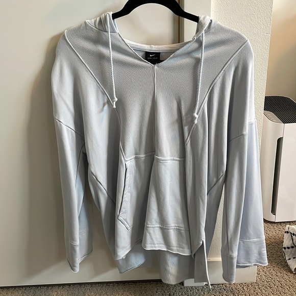 Nike long sleeve top, light blue, size M - Picture 1 of 3